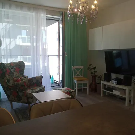 Przytulny Blisko Motlawy I Neptuna Z Miejscem W Garazu Gratis Apartment