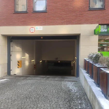 Przytulny Blisko Motlawy I Neptuna Z Miejscem W Garazu Gratis