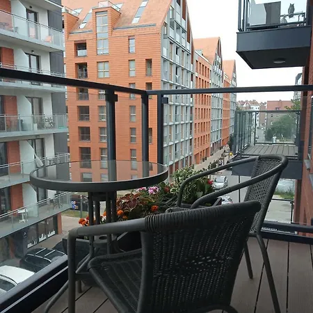 Przytulny Blisko Motlawy I Neptuna Z Miejscem W Garazu Gratis *