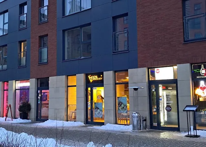 Apartamento Przytulny Blisko Motlawy I Neptuna Z Miejscem W Garazu Gratis