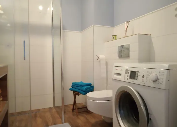 Przytulny Blisko Motlawy I Neptuna Z Miejscem W Garazu Gratis Apartamento Gdańsk